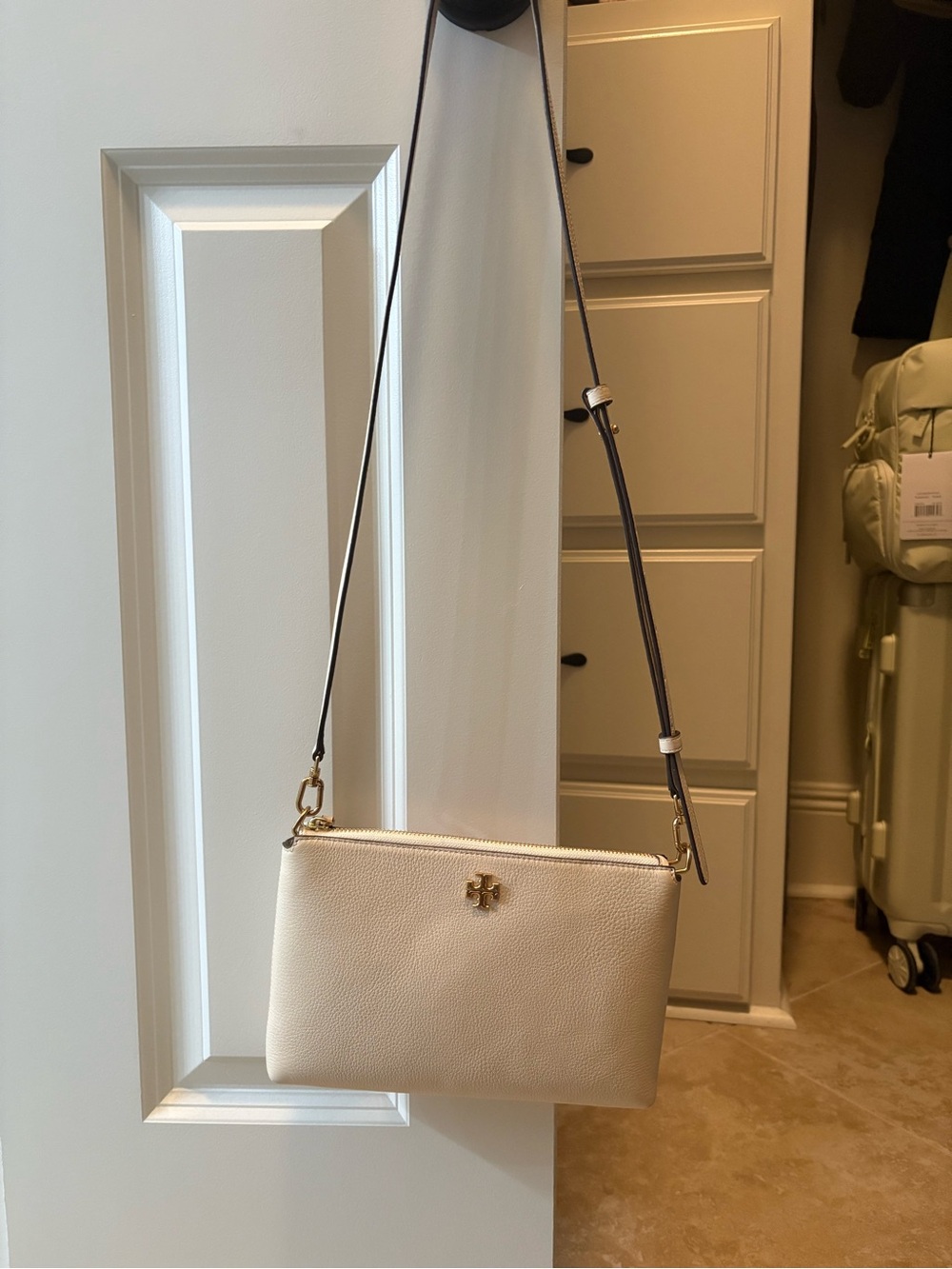 Tory Burch Cream Leather Crossbody with Gold Logo Accent